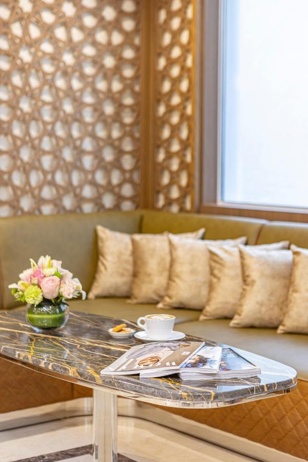 Golden Sands Suites Dubai Dış mekan fotoğraf