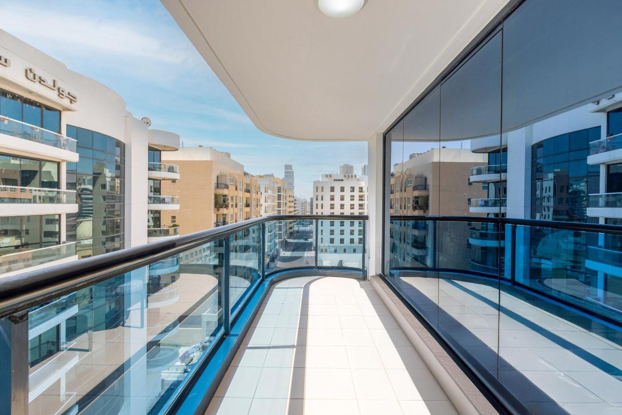 Golden Sands Suites Dubai Dış mekan fotoğraf