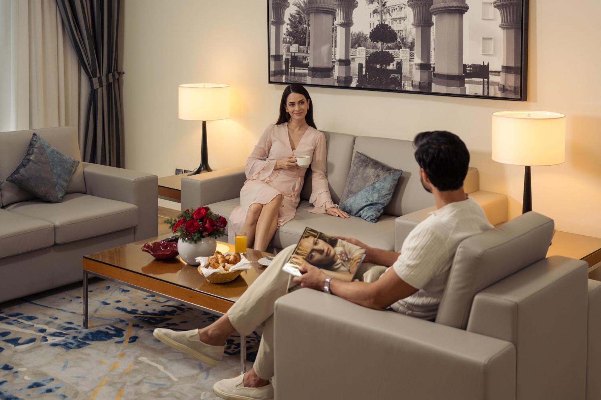 Golden Sands Suites Dubai Dış mekan fotoğraf
