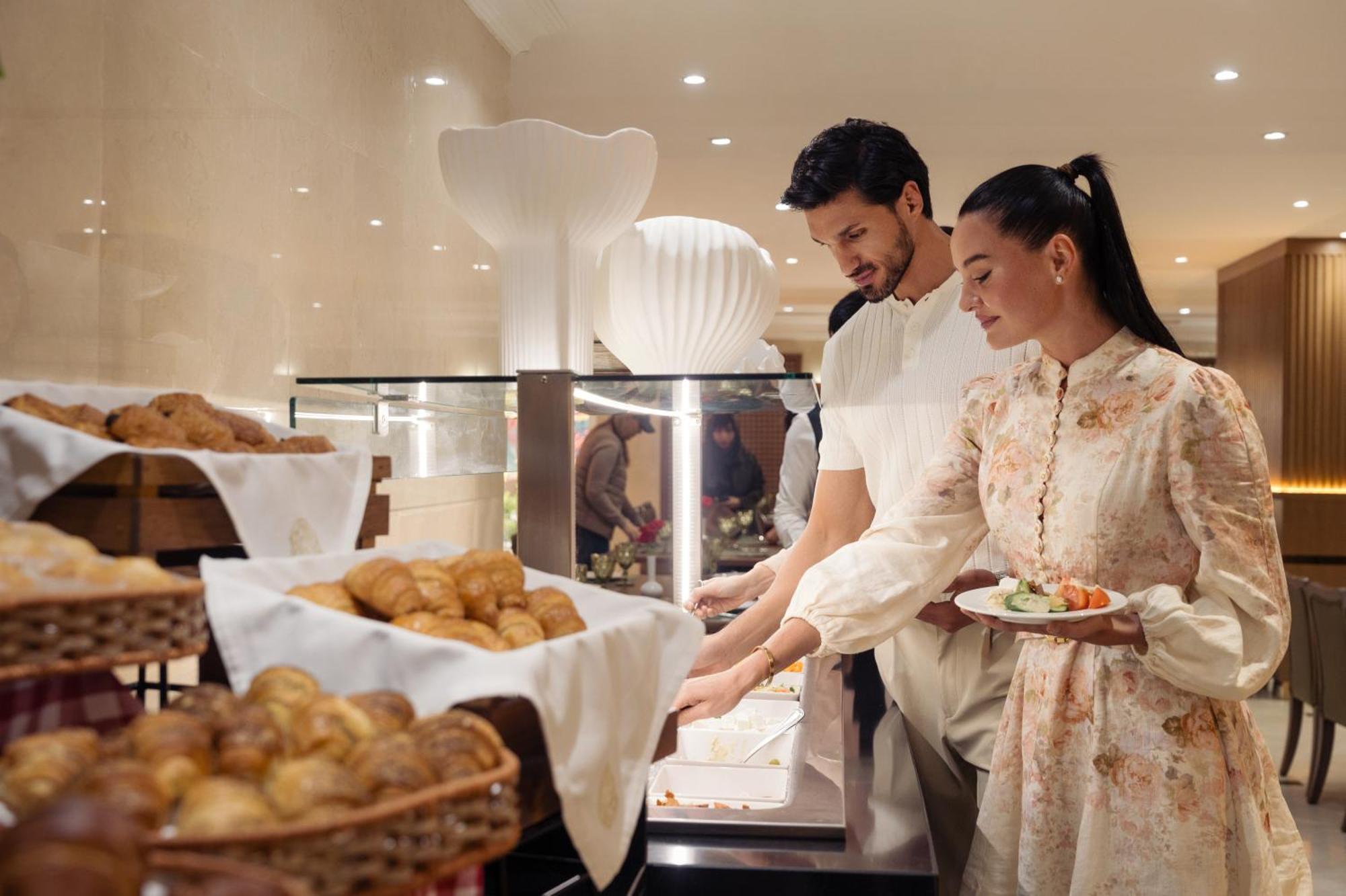 Golden Sands Suites Dubai Dış mekan fotoğraf
